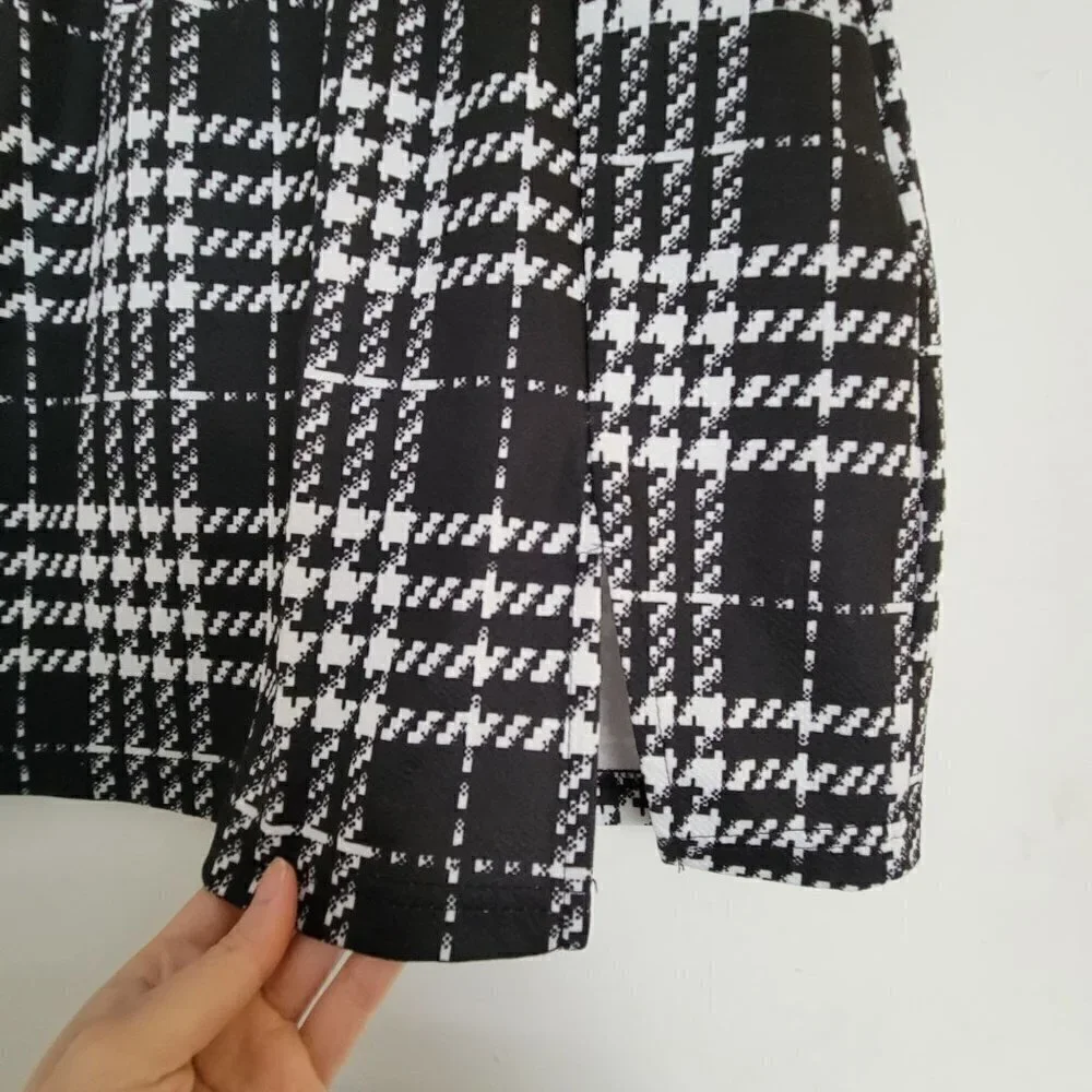 Shein Black and White Checkered Striped Plaid Elastic Waist Pull On Mini Skirt S